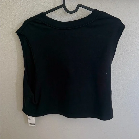 Urban Outfitters Black and Gold Embellished Crop Muscle Tee - Picture 2 of 4